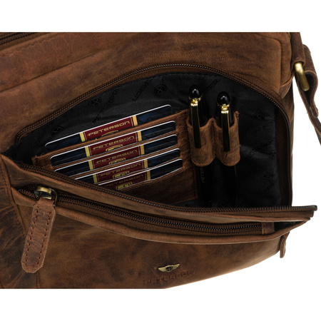 Herren-Umhängetasche aus Leder in Braun, aufgehängt an einem verstellbaren Gürtel – Peterson