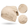 Beanie Mütze mit Kristallen in Beige – Peterson