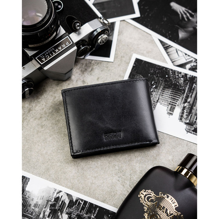 Schwarze Herren-Geldbörse aus Naturleder ohne äußeren Verschluss – Peterson