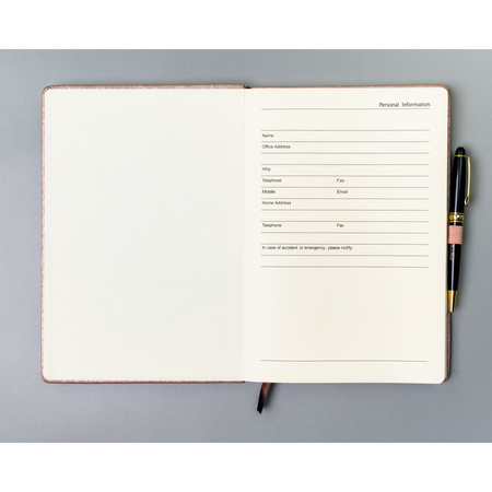 Notizbuch im B5-Format in Rosa, liniert – Peterson