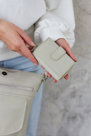 Klassische Crossbody Umhängetasche mit Geldbörse – Peterson