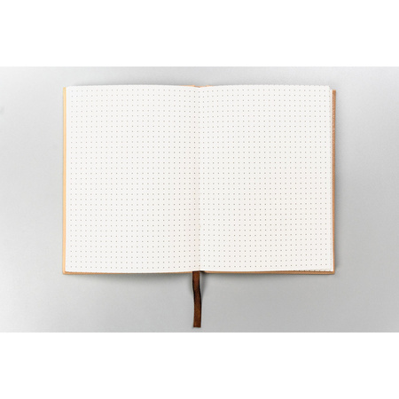 Beiger Notizblock mit festem Einband im B6-Format, bedruckt mit Punkten – Peterson