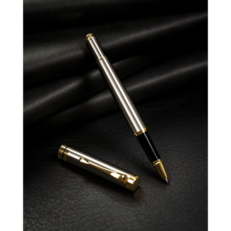 Eleganter Metallkugelschreiber in Silberfarbe – Peterson