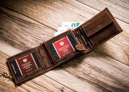 Große Damen Geldbörse aus Leder mit Reißverschlussfach – Peterson