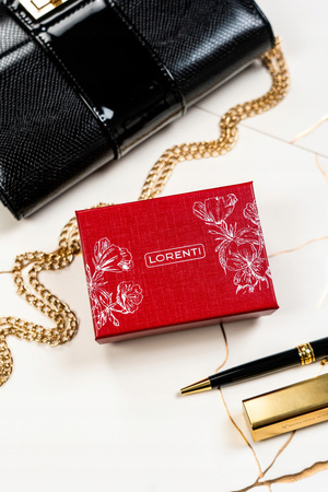 Kleine Damen Geldbörse aus Leder mit Reißverschluss und Druckknopf – Lorenti