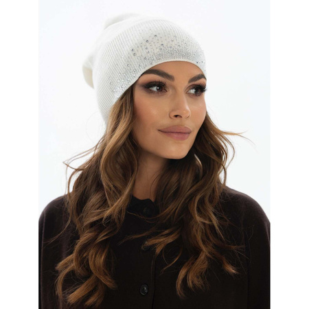 Weiße Damen Mütze mit Kristallen – Peterson