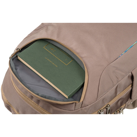 Geräumiger Sport-Rucksack aus Nylon in Beige mit verstellbaren Trägern – Peterson