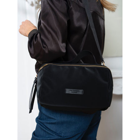 Schwarze Umhängetasche aus Nylon und Öko-Leder mit zusätzlichen Taschen – Peterson