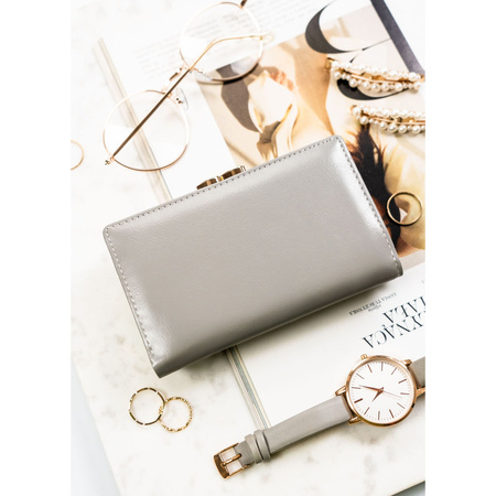 Stilvolle, mehrfarbige Damen Geldbörse aus echtem Leder mit Bügelverschluss und RFID-Schutz – Peterson