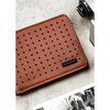 Braune Herren Geldbörse ohne Verschluss mit dezentem Lochmuster – Peterson
