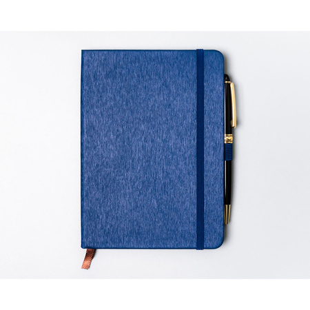 Notizbuch mit festem Einband im B6-Format in Marineblau, bedruckt mit Punkten - Peterson