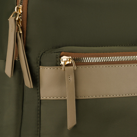 Grüner, städtischer Damenrucksack aus Polyester mit Reißverschlüssen verschließbar – Peterson