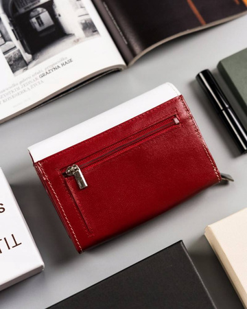 Mittlere Damen Geldbörse aus Echtleder – Peterson