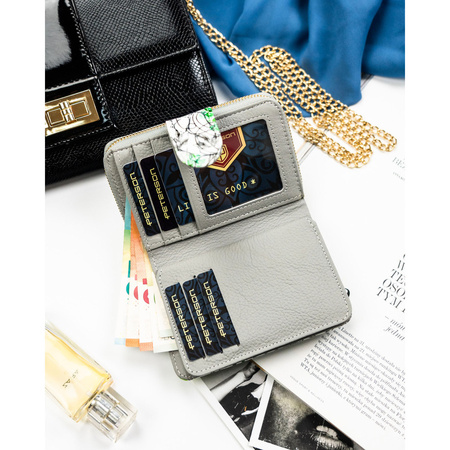 Geräumige, grüne Damen Geldbörse aus Leder mit RFID-Schutz – Peterson