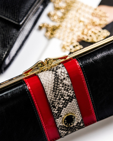 Elegante Damen Geldbörse mit modernem Schlangenmotiv – Peterson