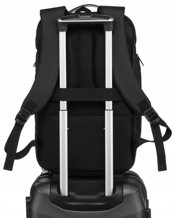 Geräumiger Laptop-Rucksack mit USB-Anschluss – Peterson