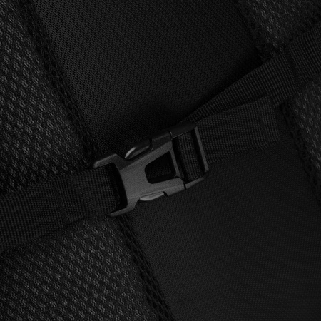 Schwarzer Wanderrucksack aus Polyester mit verstellbaren Trägern – Peterson