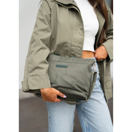 Grüne Damen-Shopper aus Nylon, ein Hauptfach mit abnehmbarem, verstellbarem Gürtel – Peterson