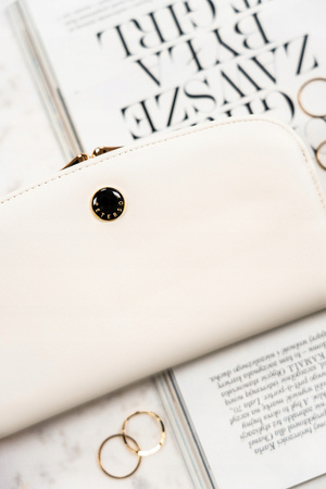 Große Damen Geldbörse aus Öko-Leder – Peterson