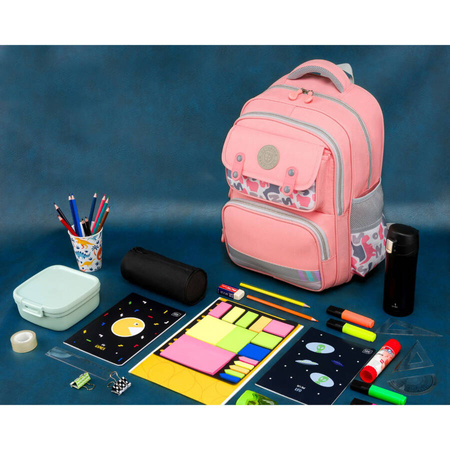 Rosa Schulrucksack aus atmungsaktivem Polyester mit Brustgurt – Peterson