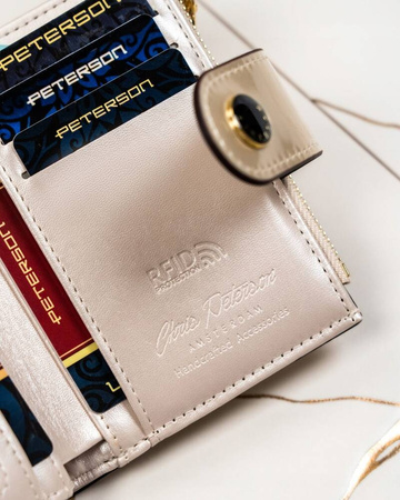 Geräumige Damen Geldbörse aus Öko-Leder – Peterson