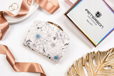 Kleine Damen Geldbörse aus Öko-Leder – Peterson