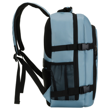 Reise-Rucksack in Blau, zweifach unterteilt und an verstellbaren Schultergurten aufgehängt – Peterson