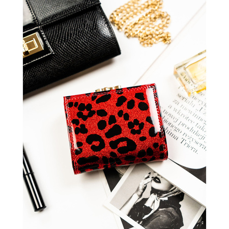 Kleine Damen-Geldbörse aus Öko-Leder und Naturleder in Rot – Peterson