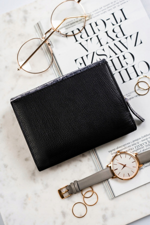 Damen Geldbörse aus echtem Leder mit Druckknopf – Rovicky