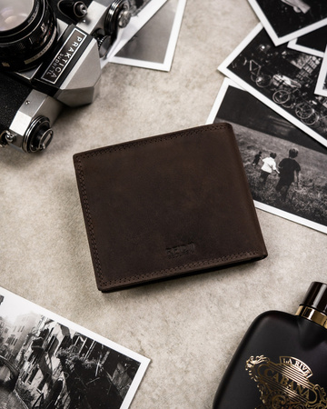 Geschenkset: Große Herren Geldbörse aus Leder und Schlüsselanhänger – Peterson