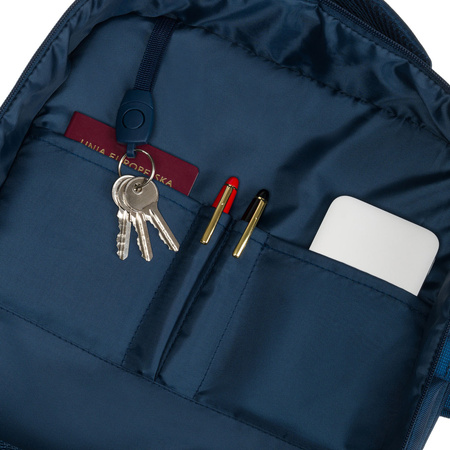 Reise-Rucksack aus Cordura in Marineblau, ausgestattet mit USB-Anschluss - Peterson