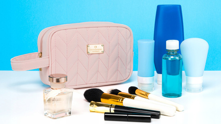 Rosa Reisekosmetiktasche aus Öko-Leder mit Handgriff – Peterson