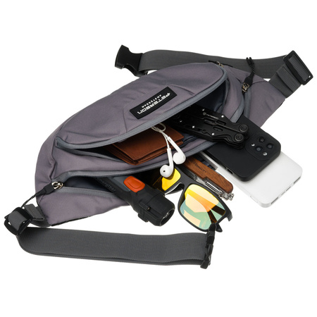 Praktische Sporttasche aus Polyester in Dunkelgrau, mit Reißverschluss – Peterson