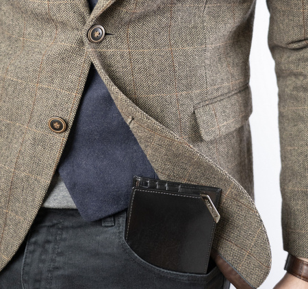 Herren Geldbörse Querformat mit silbernem Akzent aus Glattleder – Rovicky