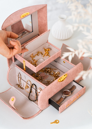 Elegante Schmuckschatulle – Peterson