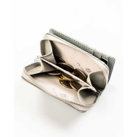 Kleine, weiße Damen Geldbörse aus Kunst- und Echtleder – Peterson