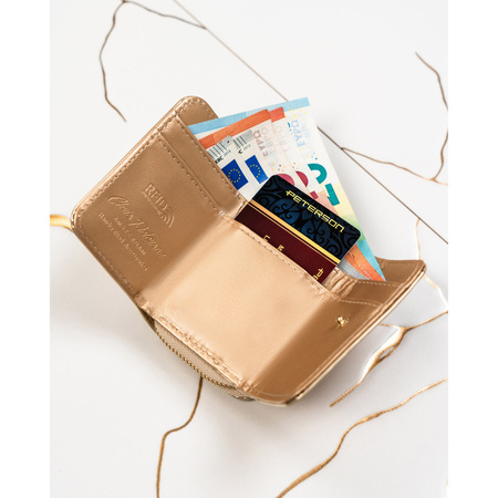 Lackierte Damen Geldbörse in Gold als Geschenk – Peterson