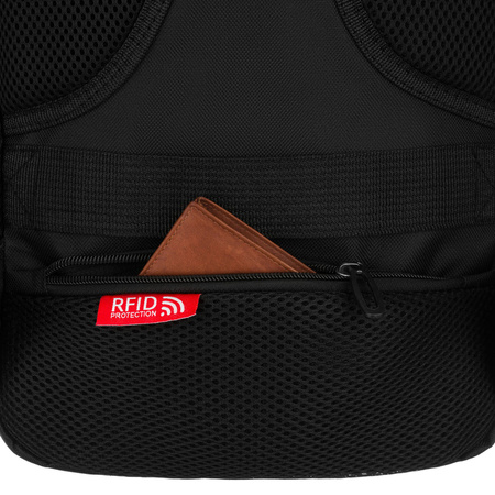 Reise-Rucksack aus Polyester in Schwarz, zweifach unterteilt und ideal als Handgepäck - Peterson