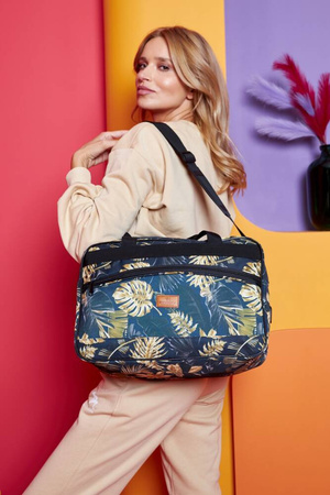 Leichte Reisetasche aus strapazierfähigem Polyester – Rovicky