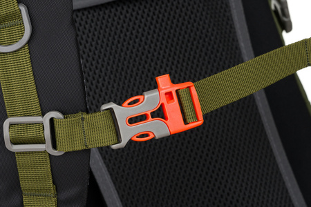 Grüner Adventure Rucksack mit Notfallpfeife – Peterson