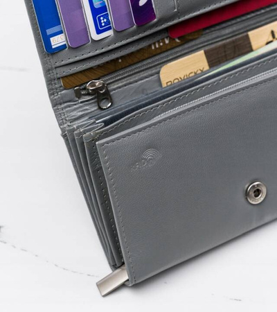 Große Damen Geldbörse aus Leder mit Druckknopf – 4U Cavaldi