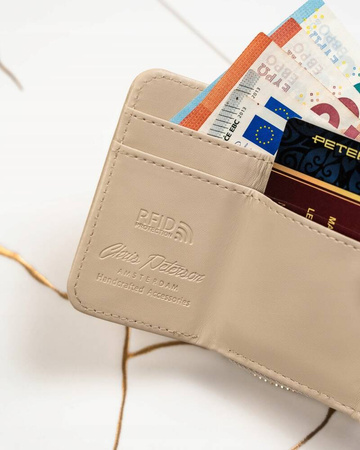 Kleine, elegante Damen Geldbörse aus Öko-Leder – Peterson