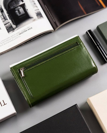 Mittelgroße Damen Geldbörse aus Echtleder – Peterson