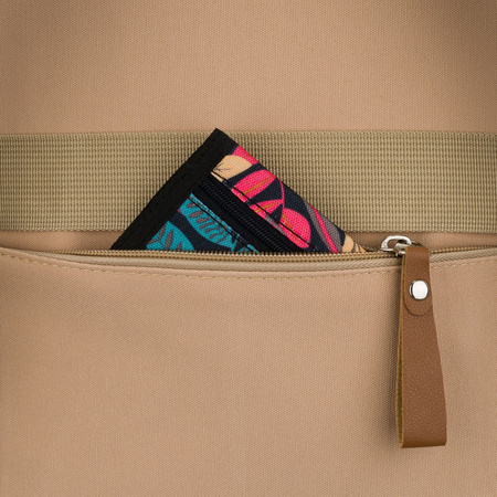 Beiger Schulrucksack aus Polyester mit Laptopfach, mit Reißverschluss geschlossen – Peterson