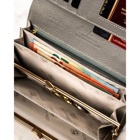 Große, horizontale Damen Geldbörse aus Echtleder mit Blumenmuster – Peterson