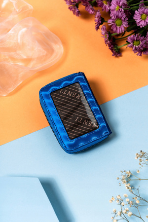 Kleine Damen Geldbörse aus Leder mit Wellenmuster – Lorenti