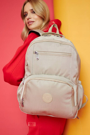 Geräumiger Damen Rucksack aus Nylon – Peterson