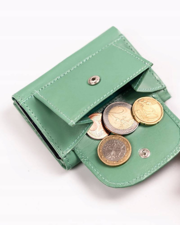 Kleine, waagerechte Damen Geldbörse mit Druckknopf – Peterson