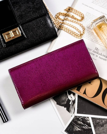 Elegante Damen-Geldbörse aus Leder mit Magnetverschluss - Peterson