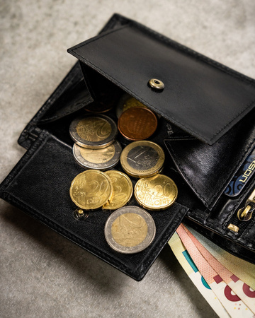 Geschenkset: Elegante Herren Geldbörse aus Leder, Kartenetui und Schlüsselanhänger – Peterson